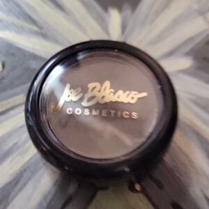Joe Blasco Eyeshadow in Rich Brown